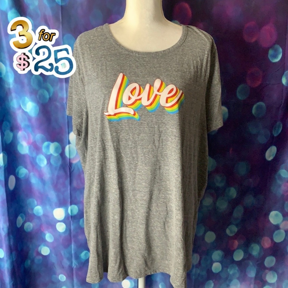 Lane Bryant Love Crewneck tee. EUC.